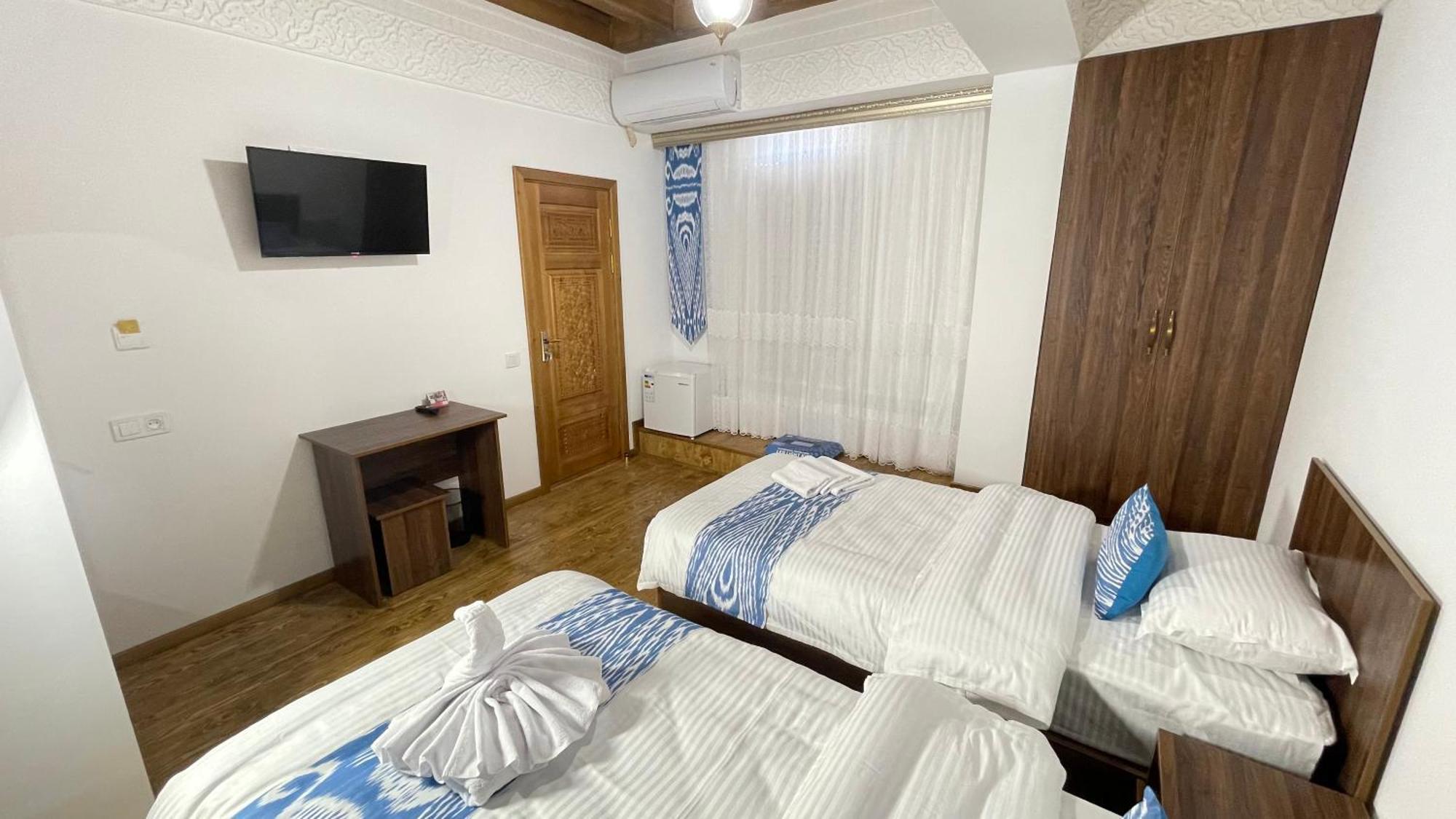 Mahbubakhon Guest House In Old City Bukhara Exterior photo