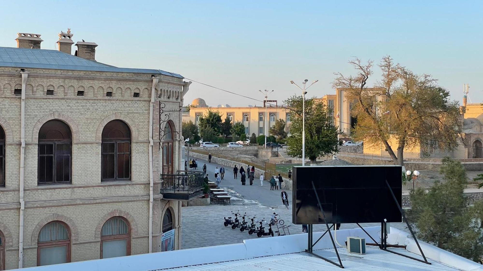 Mahbubakhon Guest House In Old City Bukhara Exterior photo