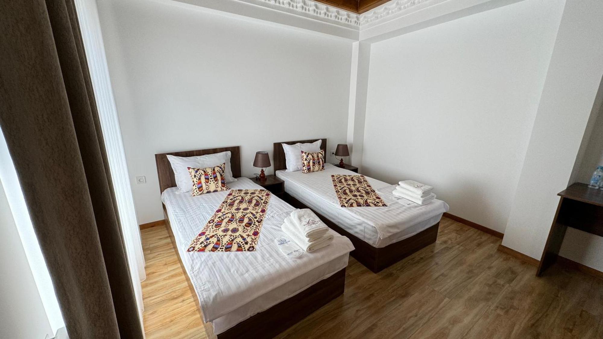 Mahbubakhon Guest House In Old City Bukhara Exterior photo